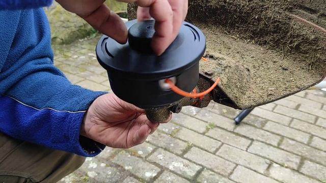 Tutorial -STIHL Motorsense Fadenkopf tauschen смотреть онлайн