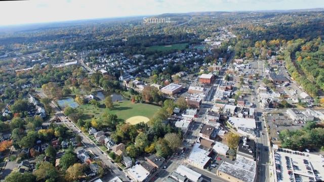 Overhead Footage of Millburn and Short Hills смотреть онлайн