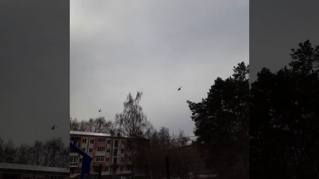 много вертолётов очень много вертолётов что это????#вертолёты #вертолёты#вертолёты смотреть онлайн