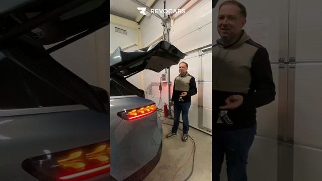 Как открыть Voyah Free "с ноги"? #электромобили_китай #электромобили_русскийязык#voyahfree#revocars смотреть онлайн