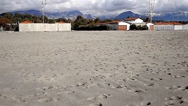 beach Marina di Carrara, Marina di Carrara, Italy смотреть онлайн