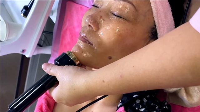 Как делать массаж на лицо. смотреть онлайн