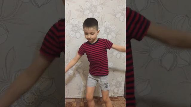 Танцы под фанарем (крутой танец) смотреть онлайн
