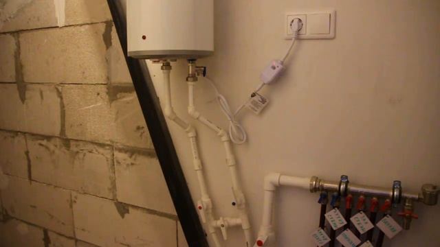 Удобное горячее водоснабжение частного дома. Газовый котел + эл.бойлер смотреть онлайн