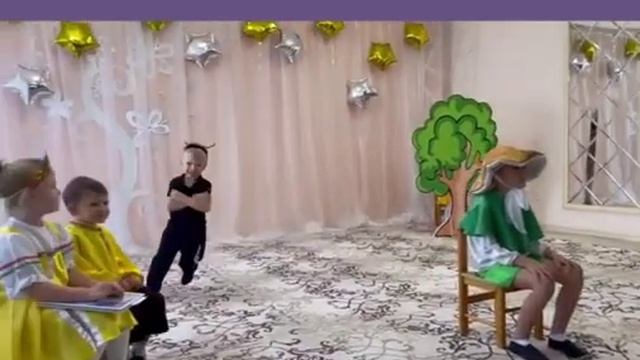 Театрализация сказки В.Г.Сутеева "Под грибком" смотреть онлайн