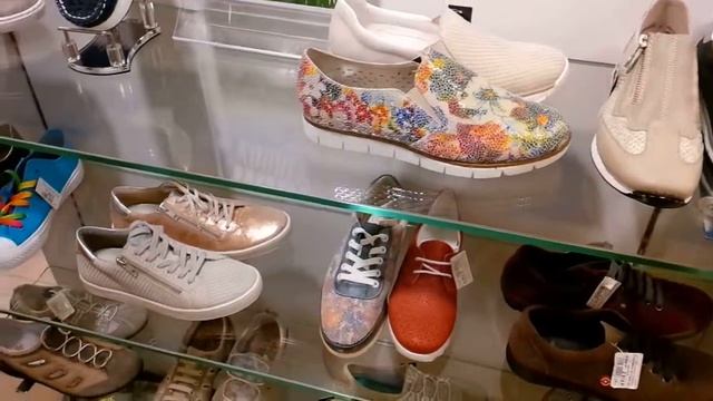 Приглашаем за покупками в сеть Салонов Немецкой Обуви Berlin и Rieker!