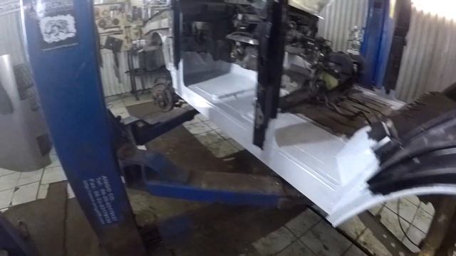 Ленд Ровер замена порогов и пола смотреть онлайн