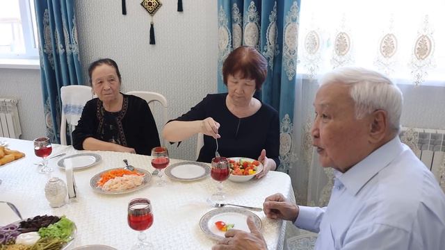 Назарбаев мектебінің болашағы не болады? | Мектеп бағдарламасы тағы өзгере ме? | ЕҢБЕК АДАМЫ #15 смотреть онлайн