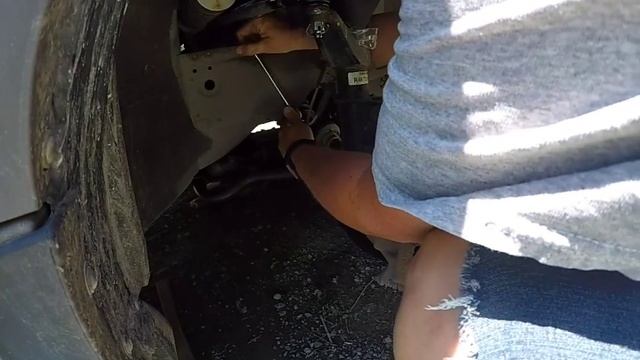 Installing front sway bar links on 2003 honda element смотреть онлайн