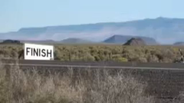 Голландец установил новый рекорд скорости на веломобиле смотреть онлайн