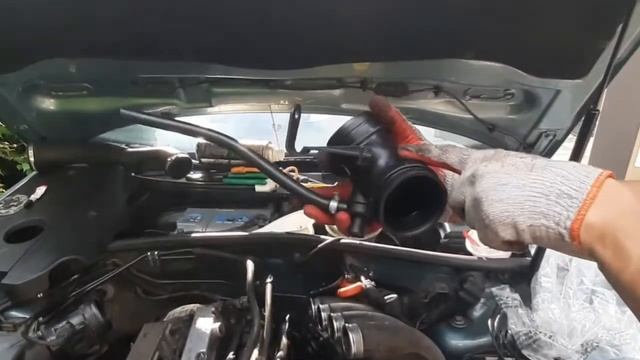 .VW. PASSAT B5 1.8 ADR снятие впускного коллектора, обзор выпуска картерных газов ВКГ. смотреть онлайн