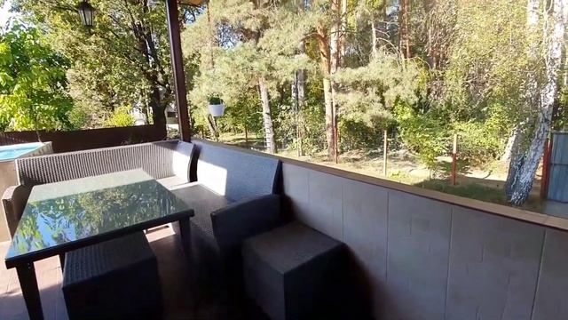 Малютянка. Уникальный дом у леса. Ремонт, мебель, техника. 8 соток Заезжай и живи смотреть онлайн