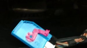 VW T5 провод ACC на магнитолу