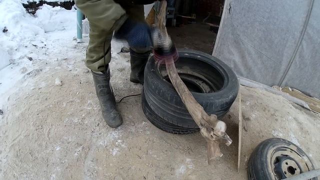 Трон из дерева своими руками из веток и корней смотреть онлайн