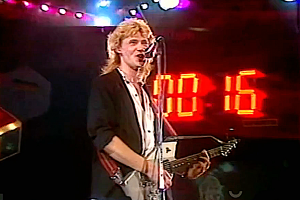 Насколько актуальна сегодня группа "Русские" с песней РУССКИЕ ИДУТ ? или ?