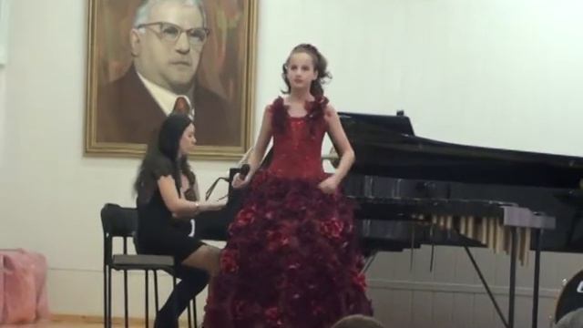 Виктории Оганнисян 11 лет - "Карамболина, Карамболетта" смотреть онлайн