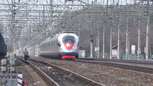 Электропоезд ЭВС1-14 САПСАН №753 Санкт-Петербург - Москва смотреть онлайн