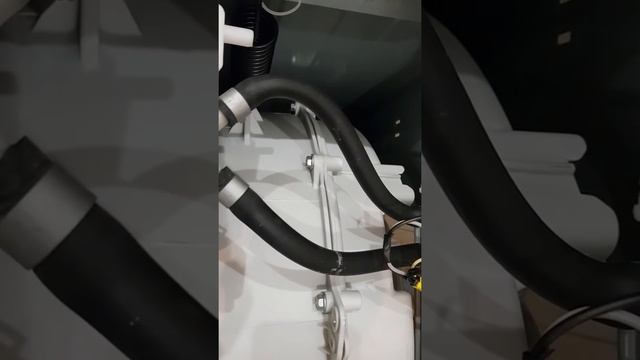 Течет стиральная машина при наборе воды смотреть онлайн