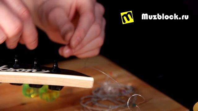 Как поменять струны на электрогитаре, диагностика грифа смотреть онлайн