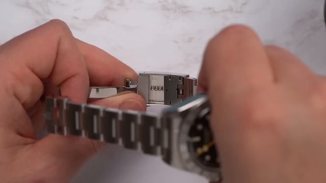 Tudor Black Bay Pro vs Tudor Black Bay GMT смотреть онлайн