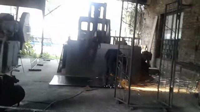 Порезка листа болгаркой. смотреть онлайн