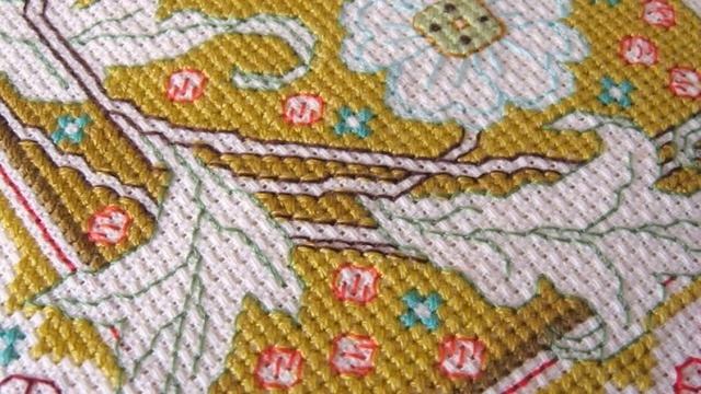 Асизи, или вышивка наоборот) Схема подушки. смотреть онлайн