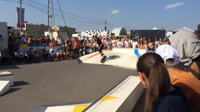 Костя Кабанов - скейтбординг Faces & Laces 2014 смотреть онлайн