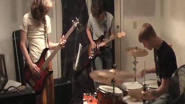 IOWA - This Itch смотреть онлайн
