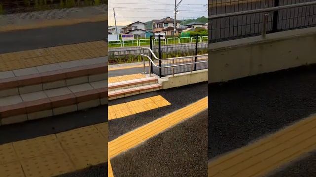 Как устроены станции в японской деревне: оплата на доверии! смотреть онлайн