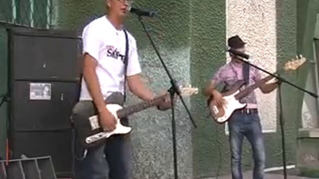 THE SKIPPERS - Иду домой (Live in Целинное 2011) смотреть онлайн