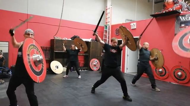 Sword & Shield Class смотреть онлайн