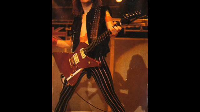 Adrian Smith & Ibanez Destroyer смотреть онлайн