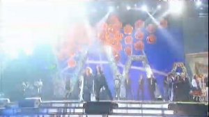 Нас не догонят- дуэт А. Пугачёвой и С. Ротару