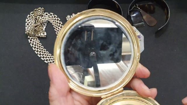 Находки на римском блошином рынке 13 ноября 2022 г. Показываю в том виде, как нашла. смотреть онлайн