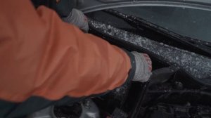 Замена аккумулятора на Mercedes-Benz C, W203 2.0 СDi, 2005