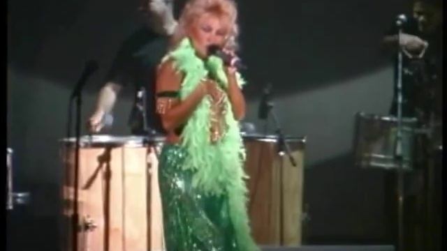 Carnival Brazil Samba: Marta Rhaulin, Dancers and Batucada смотреть онлайн