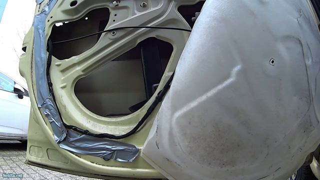 Fiat Panda (2nd gen, 169): Driver side door handle replacement Details смотреть онлайн