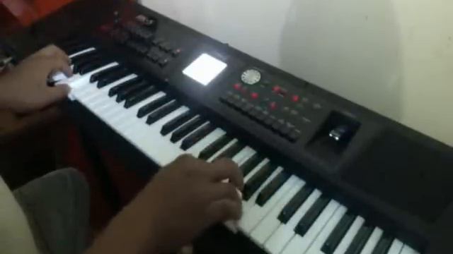 Kulasisi on my Roland BK-5 Keyboard смотреть онлайн