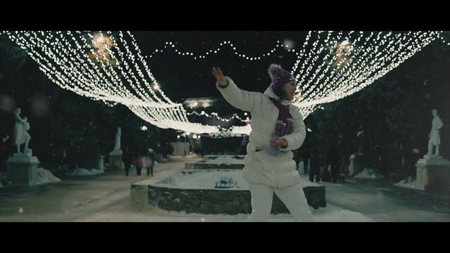 Happy New Year | Handheld | Sony A6300 + Sigma 30mm | Cinematic смотреть онлайн