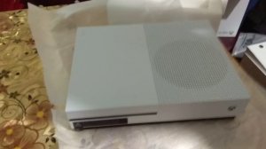 Игровая приставка,Распаковка обзор консоли Xbox one s