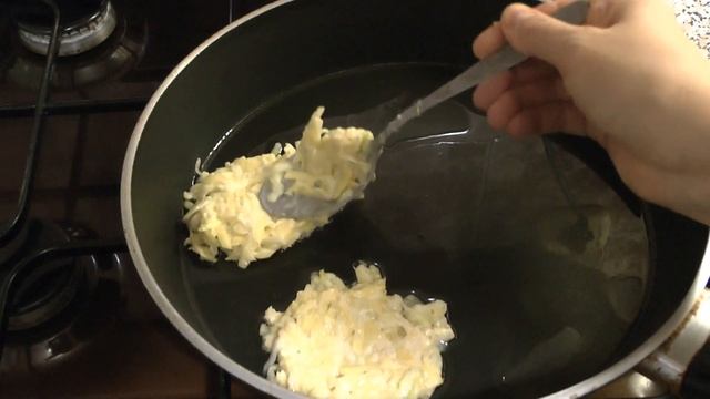 Вкусные Картофельные Драники с Кабачком со Сметанным Соусом! Рецепт Картофельных Драников смотреть онлайн