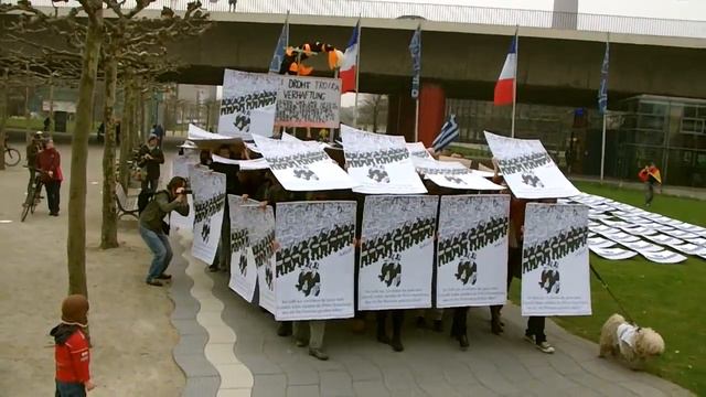 OCCUPY Düsseldorf - Operation Schildkröte (Official) смотреть онлайн
