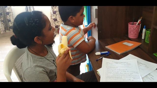 Daughter's Study Routine 📚 💻 | Worksheets/Homework | Study Table Price/Link | Study Vlog 2021 смотреть онлайн