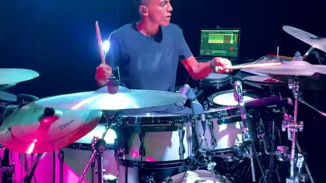 The Shout Challenge - Shedtracks - JORDO (Drum Cover) смотреть онлайн