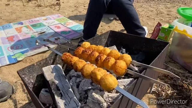 Как пожарить маршмеллоу? Делаем чокопай.. смотреть онлайн