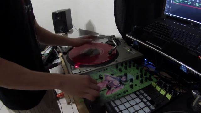 DJ Crazz DV Freestyle Scratch Battle 2014 смотреть онлайн