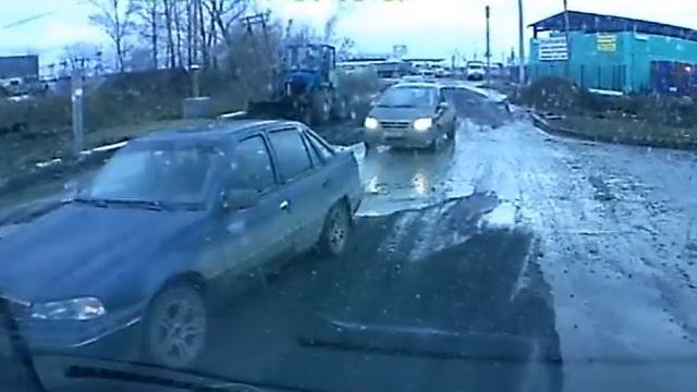Как первая российская беда ремонтирует вторую в Екатеринбурге. смотреть онлайн