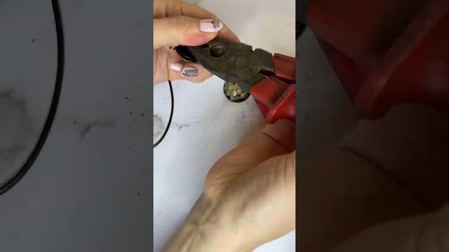 Мой первый кулончик из эпоксидной смолы и сухоцветов? смотреть онлайн