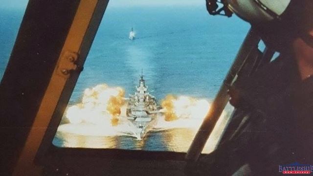Dual Broadside: A Picture is Worth 1,000 Words смотреть онлайн
