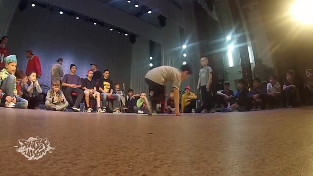 Битва_Школ_vol.6.Kids1x1:battle-?VSSemen смотреть онлайн